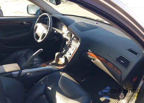 2007 Volvo Xc70 2.5T из США, поврежденный, VIN YV4SZ592771258159